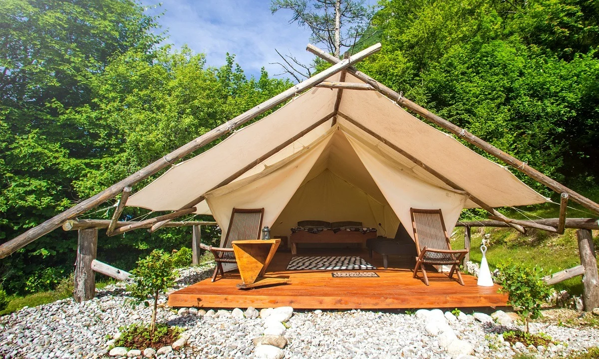 Τουρισμός: Ξεχάστε το camping! Έρχεται το «glamping»! (pics)
