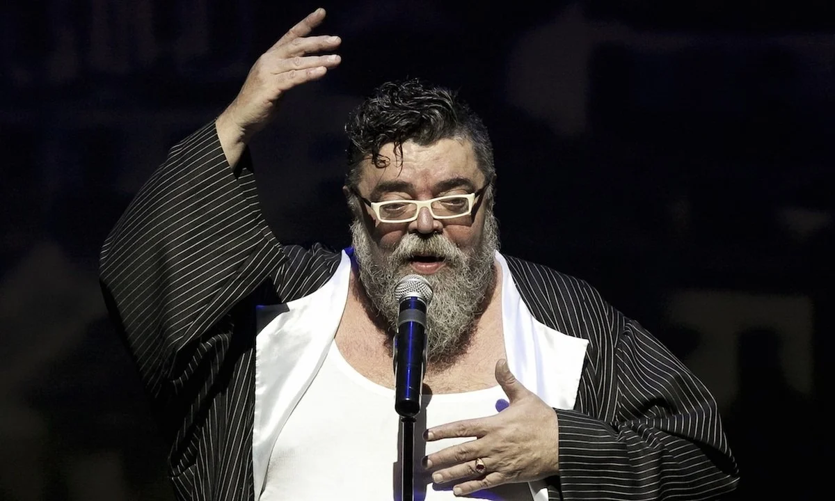 Σταμάτης Κραουνάκης: Πώς την πάτησε με τα «δικαιώματα»