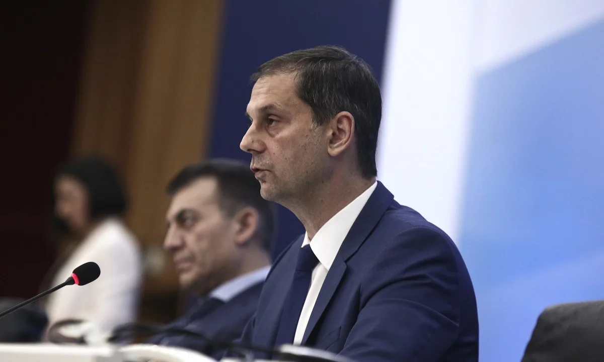 Θεοχάρης: Κανένα τεστ για να μπει κάποιος στην Ελλάδα