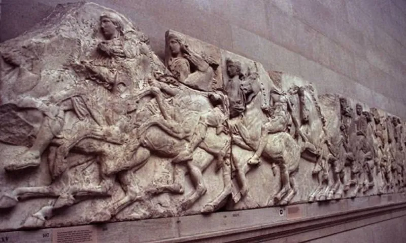 Μενδώνη: Η Ελλάδα ζητά επιστροφή των Γλυπτών του Παρθενώνα