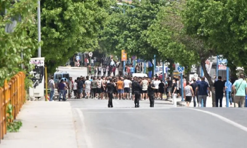 «Κρύβονται» οι Ρομά στη Νέα Σμύρνη: Θετικοί στον ιό - Πολλοί είναι άφαντοι!