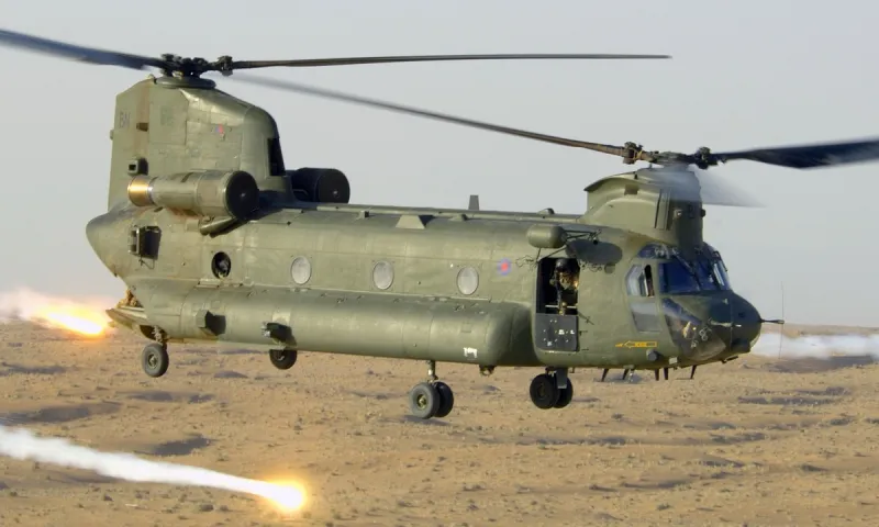 Αεροπορία: Ενισχύεται με πανίσχυρα Chinook