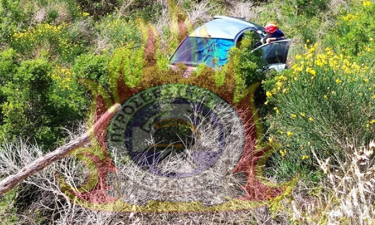 Πεντέλη: Αυτοκίνητο έπεσε σε γκρεμό 30 μέτρων