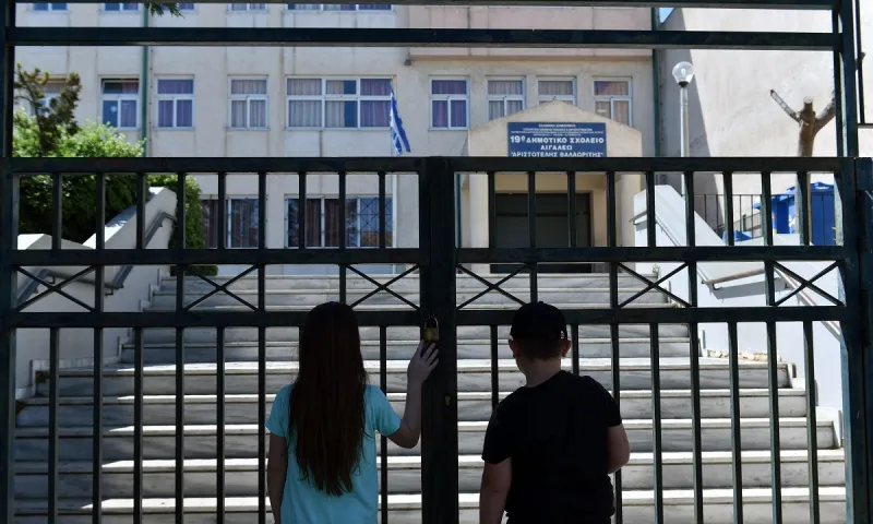 «Πρεμιέρα» για δημοτικά και νηπιαγωγεία - Οι νέοι κανόνες