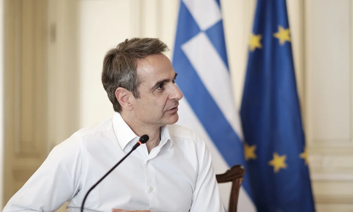 Μητσοτάκης: Έκτακτη σύσκεψη με Τσιόδρα-Χαρδαλιά λόγω κρουσμάτων!