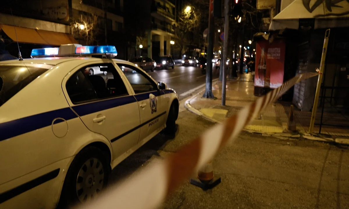 Ζάκυνθος: Μαφιόζικη εκτέλεση με μια νεκρή - Ντυμένοι αστυνομικοί οι δράστες