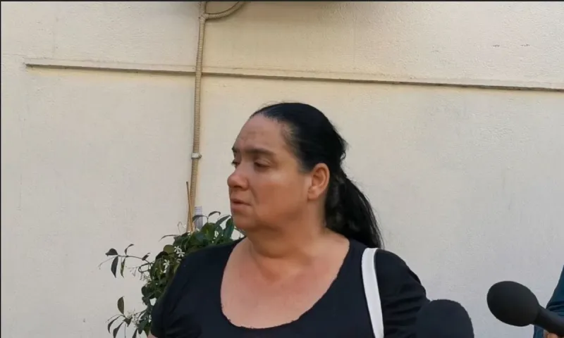 Εξαφάνιση 10χρονης Μαρκέλλας: Σε απόγνωση η μητέρα της! «Την πήραν με τη βία» (vid)