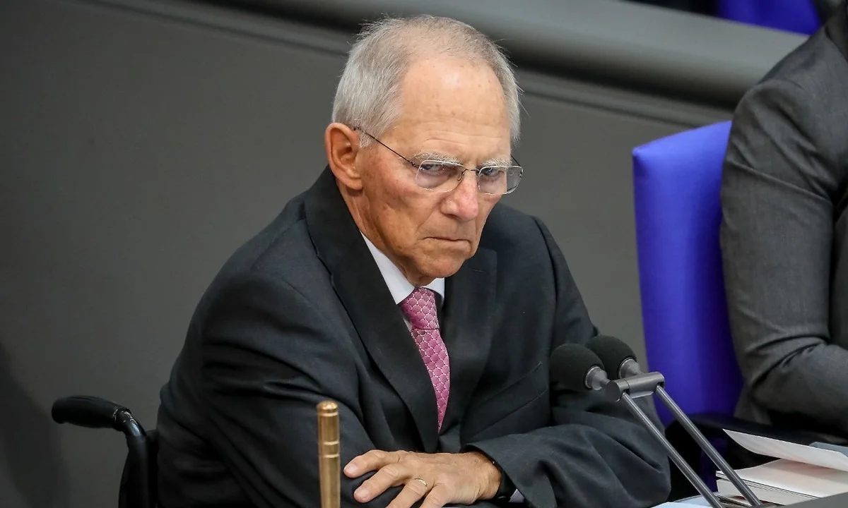 Σόιμπλε: «Πονούσα όταν με έβλεπα ως Χίτλερ στην Ελλάδα»