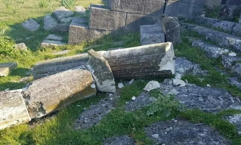 Αλβανία - Χιμάρα: Θλίψη! Βανδάλισαν το Νυμφαίο της αρχαίας Απολλωνίας
