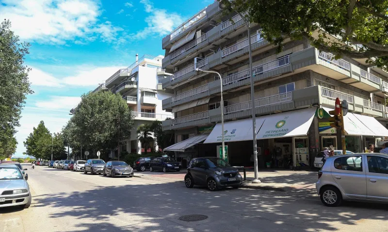 Απαγωγή Μαρκέλλας: Έχει αναγνωρίσει τη γυναίκα που την άρπαξε! (vids)