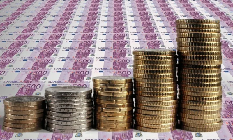 Επίδομα 534 ευρώ: Άρχισαν να μπαίνουν τα χρήματα
