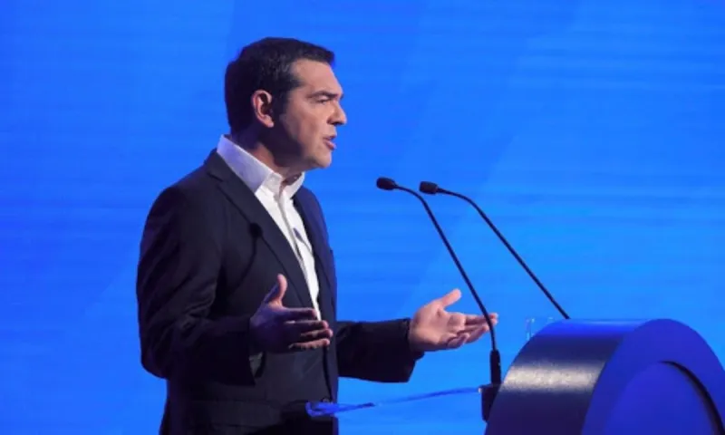 Τσίπρας: «Στο μόνο που έχει σχέδιο η κυβέρνηση είναι η δημιουργία μίας εικονικής πραγματικότητας» (vid)