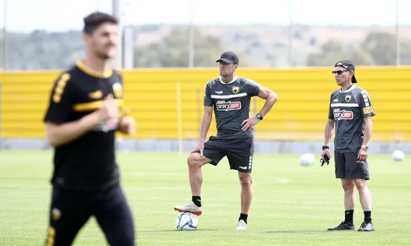 Καρέρα: «Να επιστρέψουμε την ΑΕΚ στην κορυφή»