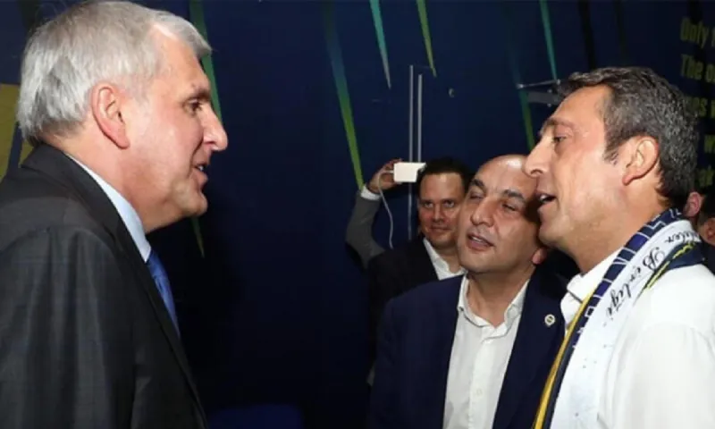 Ομπράντοβιτς: Ολοκληρώθηκε η συνάντηση με τον Κοτς