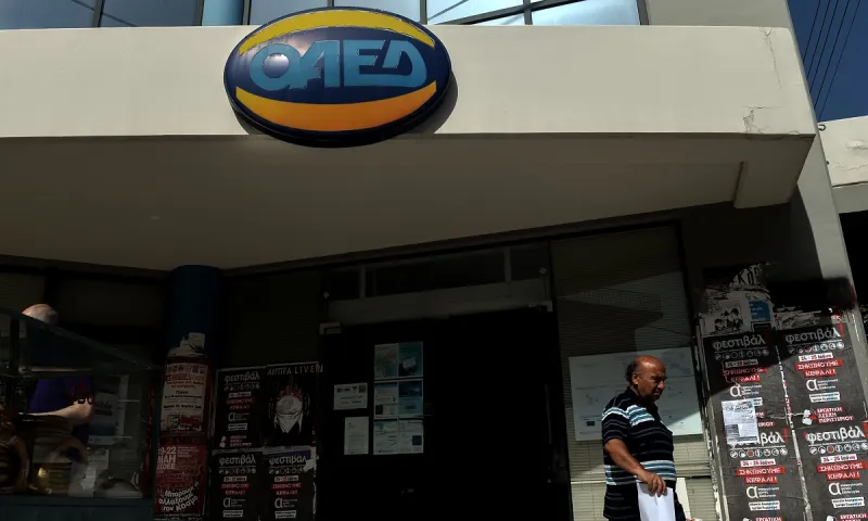 ΟΑΕΔ επίδομα ανεργίας: Ποιοι θα πάρουν δίμηνη παράταση για Ιούνιο και Ιούλιο