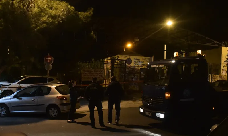 Ζωγράφου: Μαθητές έδωσαν ραντεβού για ξεκαθάρισμα, ένας τραυματίας με μαχαίρι (vid)