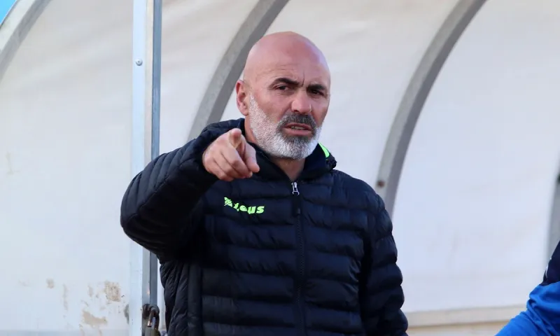 Απόλλων Λάρισας - Αποκάλυψη: «Βελούδινο» διαζύγιο με Άριαν Μπελά