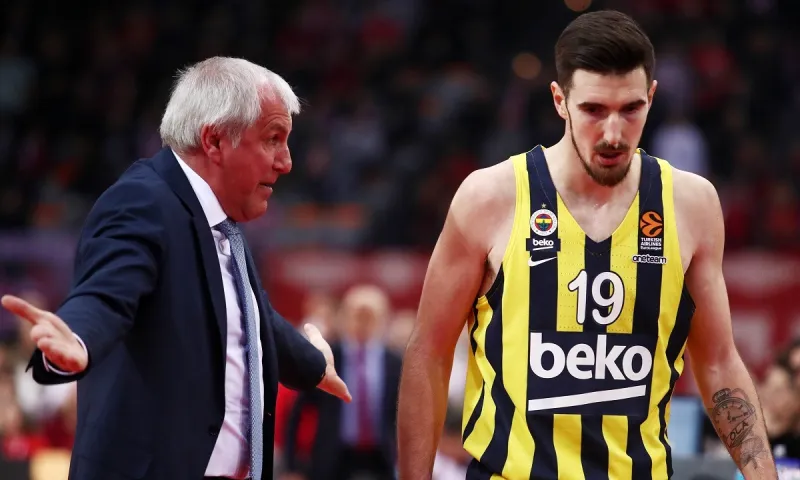 Milliyet: «Μένει ο Ομπράντοβιτς, δέχτηκε μείωση, κρατάει Σλούκα»
