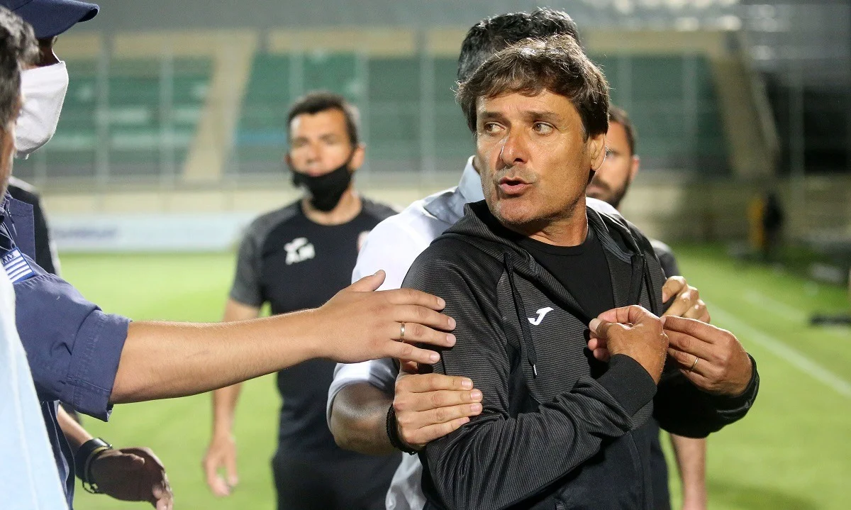 Καραγεωργίου: «Η Ξάνθη δεν θα έπρεπε να είναι εδώ - Στο γήπεδο είχε 30 βαθμούς» (vid)