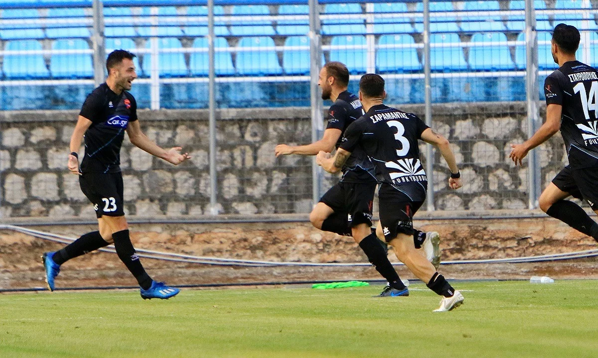 Λαμία - Πανιώνιος 0-1: Μεγάλο διπλό με Τσιλούλη