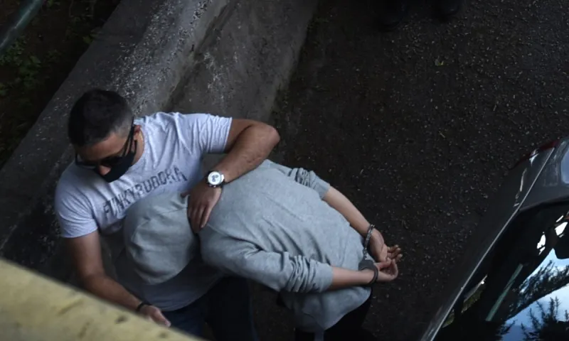 Υπόθεση Μαρκέλλας: Στη δημοσιότητα φωτογραφίες της κατηγορούμενης - Δείτε ποια είναι (vids)
