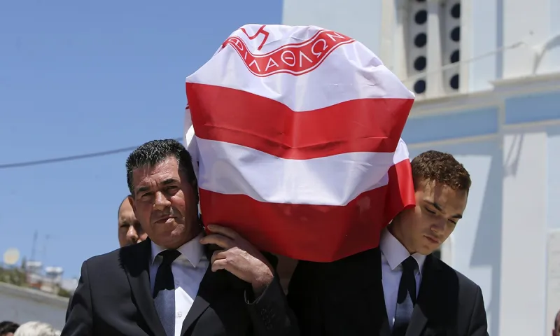 Αλέφαντος: Το αντίο της Θύρας 7 (pic)