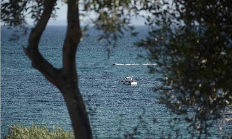 Χαλκιδική: Νεκροί δύο άνδρες σε παραλία (vid)