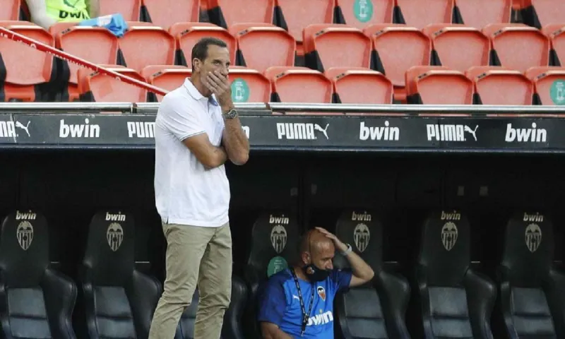 LaLiga - Γιαννόπουλος: Φουλ του «διπλού» για Βαλένθια και Μπάρτσα