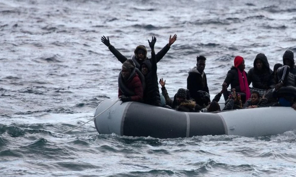 Λέσβος: Έφτασε βάρκα με 11 πρόσφυγες αφρικανικής καταγωγής