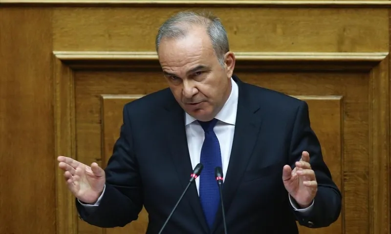 Παπαθανάσης: «Μέχρι τέλος Αυγούστου η απαγόρευση των πανηγυριών»