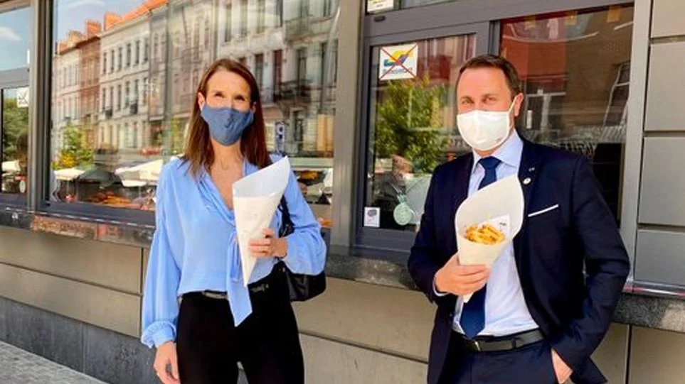 Βρυξέλλες: Τέσσερις πρωθυπουργοί έκαναν διάλειμμα για... τηγανητές πατάτες