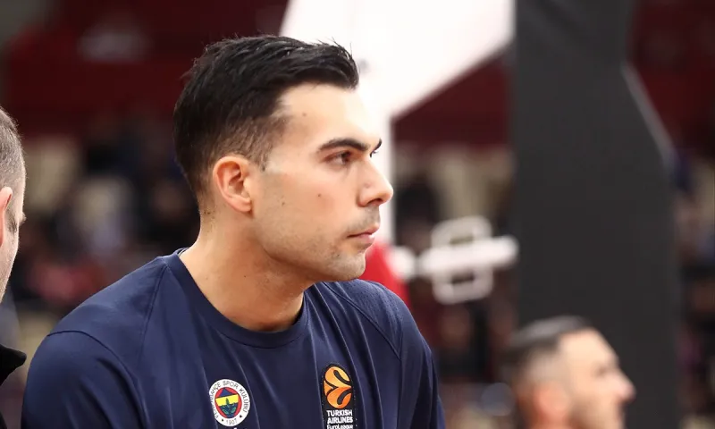 Σλούκας: «Έδειξαν κατανόηση στο αίτημά μου» (pic)