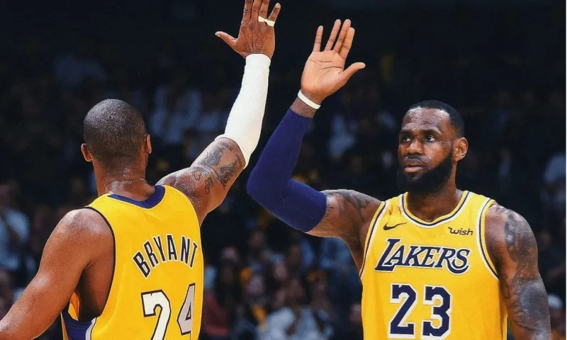 NBA: Ο ΛεΜπρόν Τζέιμς... κουβαλάει τον Κόμπι μαζί του στο Ορλάντο (pic, vid)