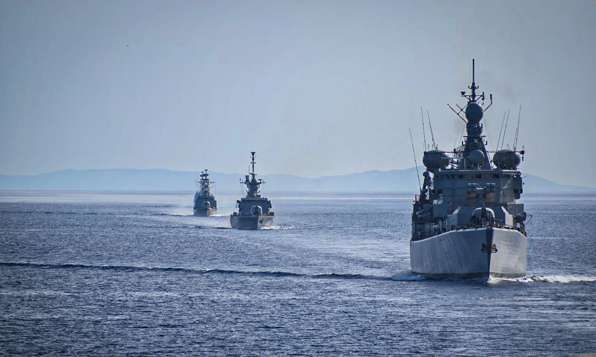 Σε επαγρύπνηση οι Ένοπλες Δυνάμεις-Τα τουρκικά "παιχνίδια" στο Twitter