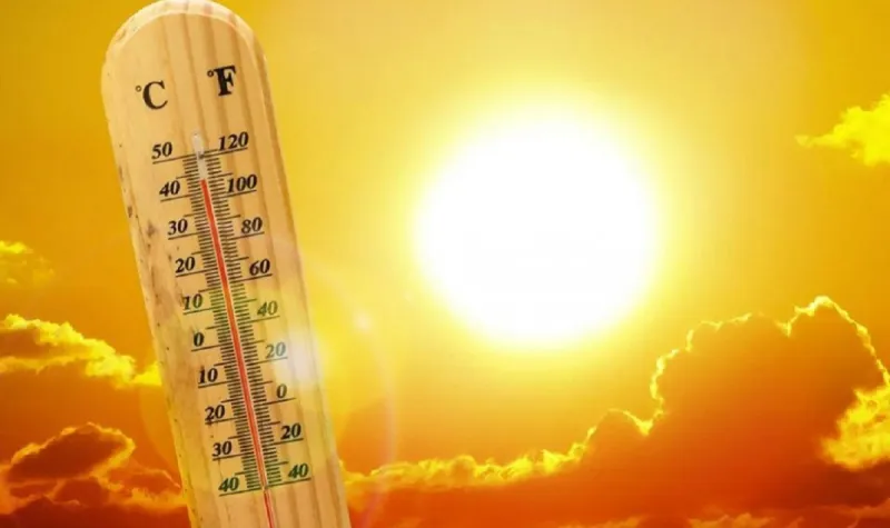 Σε ποιες περιοχές της χώρας θα «χτυπήσει» ο καύσωνας τις επόμενες ημέρες (vid)