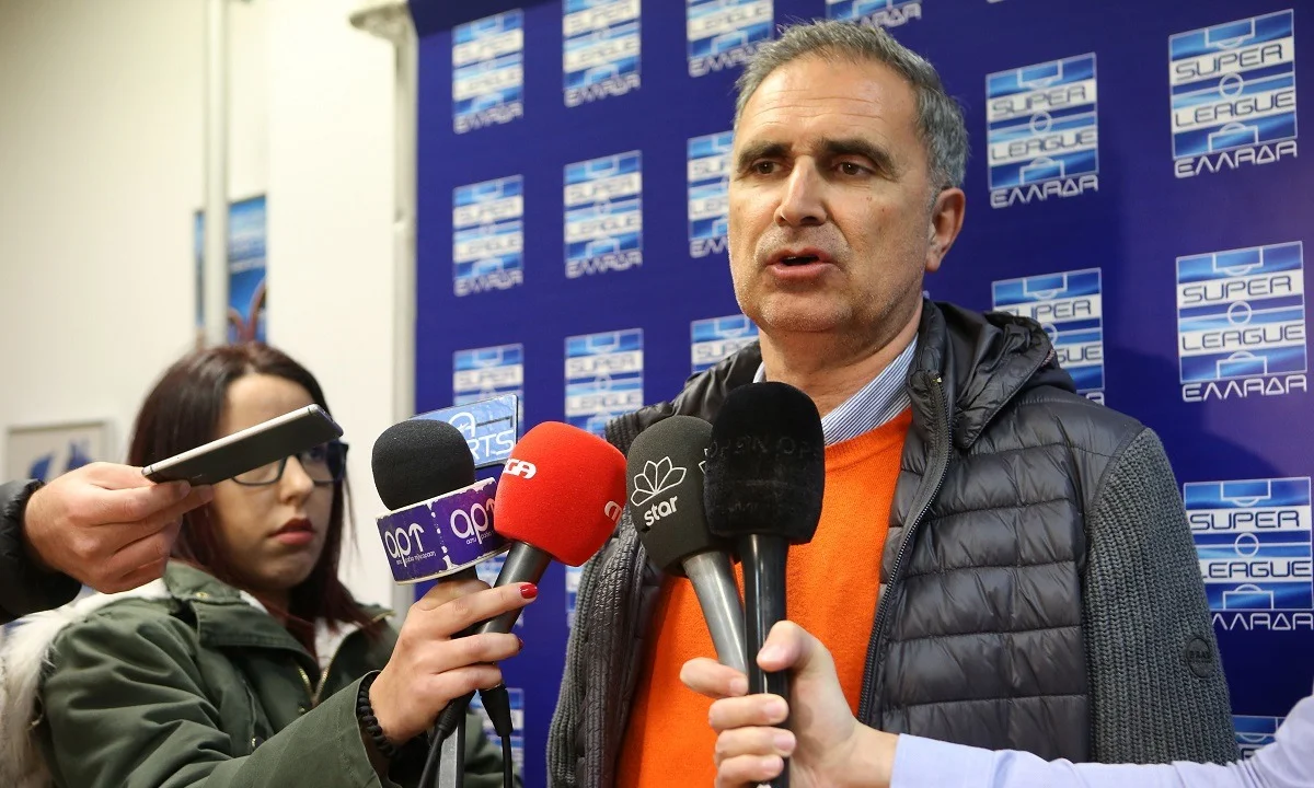 Μποροβήλος: «Αν δεν μπορέσει ο Κλάτενμπεργκ ας φέρουμε κάποιον από τη Σελήνη»