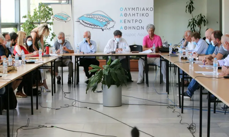 ΕΣΑΚΕ: Εξόφληση ως τις 15/9 ή υποβιβασμός και «ευελιξία» για τα μικρά γήπεδα