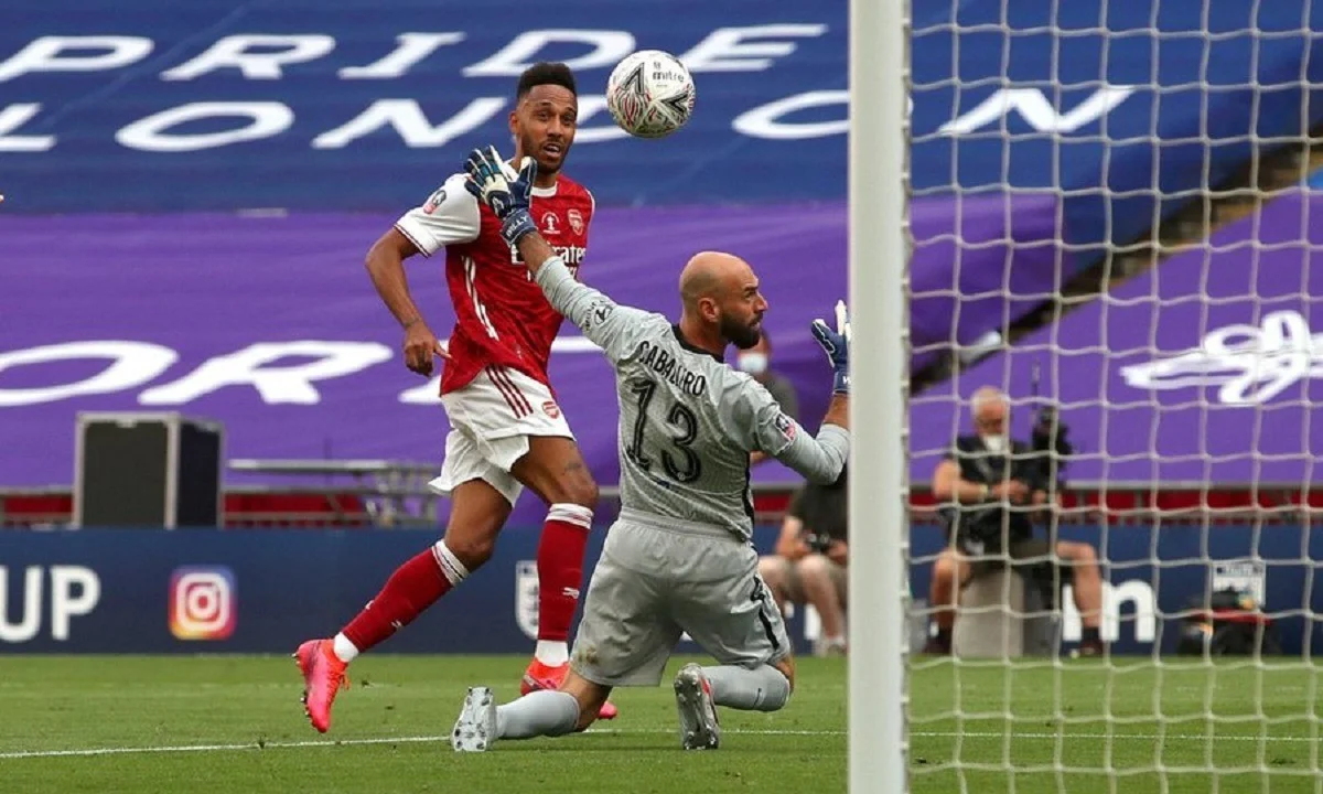 Άρσεναλ - Τσέλσι 2-1: Κυπελλούχος με την υπογραφή του Ομπαμεγιάνγκ