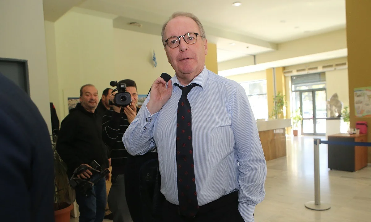 Ολυμπιακός: Νέες συστάσεις και δυσαρέσκεια Χούμπελ στην ΕΠΟ για τον τελικό