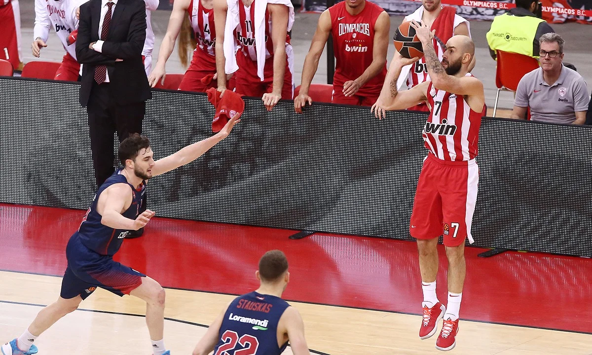 Ολυμπιακός: Αποκάλυψε τη νέα του φανέλα (pics)