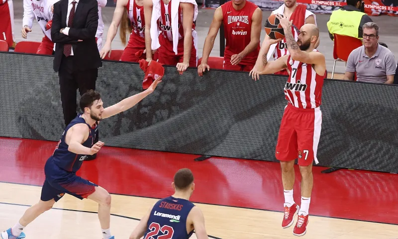 Ολυμπιακός: Αποκάλυψε τη νέα του φανέλα (pics)