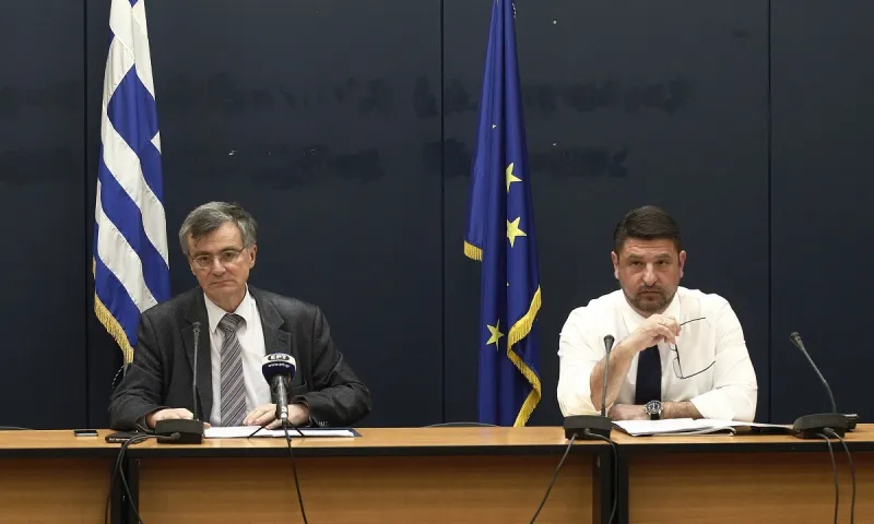 Τσιόδρας - Χαρδαλιάς: Αυτά τα νέα μέτρα θα ανακοινωθούν (vid)