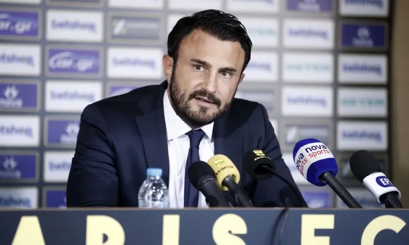 Καρυπίδης: «Είναι κακό που ταυτίζονται οι απόψεις μας με του Ολυμπιακού;»