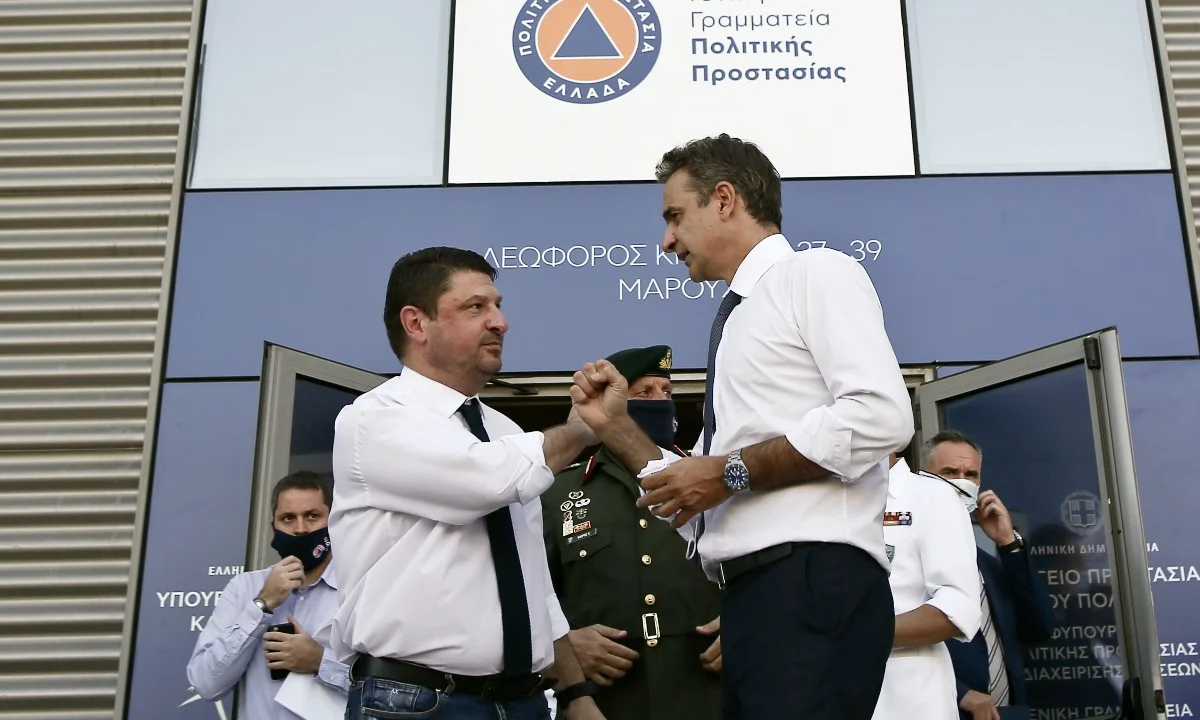 Μήνυμα στήριξης από Μητσοτάκη σε Χαρδαλιά για το 112: «Θα ήταν άδικο να...» (pic)