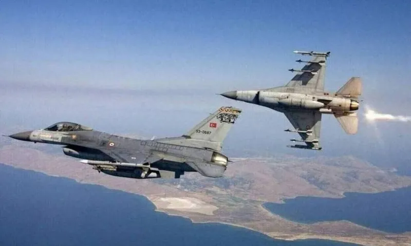 Νέες προκλήσεις: Μπαράζ παραβιάσεων από τουρκικά αεροσκάφη στο Αιγαίο