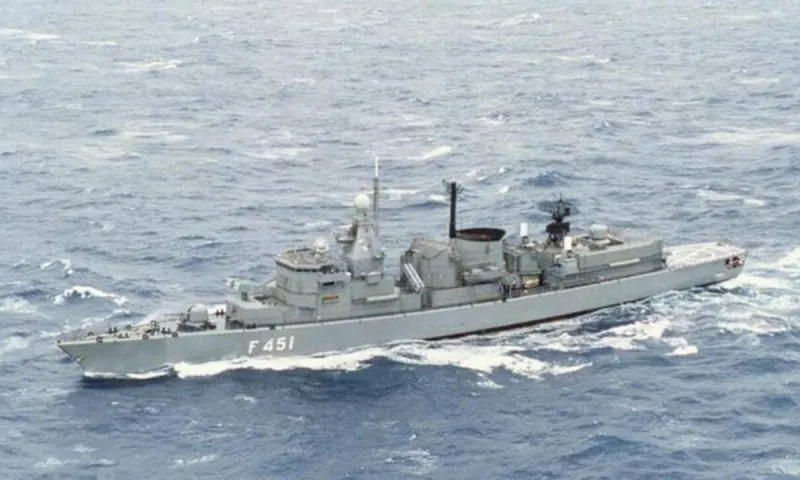 Απίστευτη προπαγάνδα της Τουρκίας με την φρεγάτα «Λήμνος» (pics)