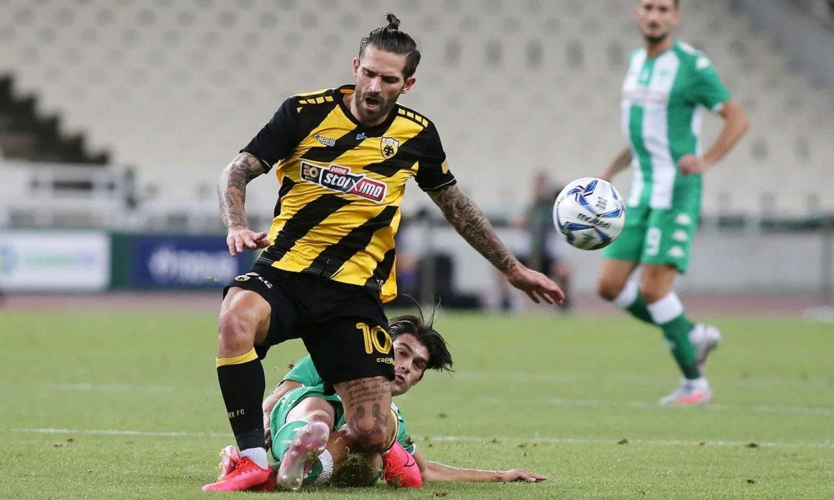 «Ενδιαφέρον από Βερόνα για τον Λιβάια»