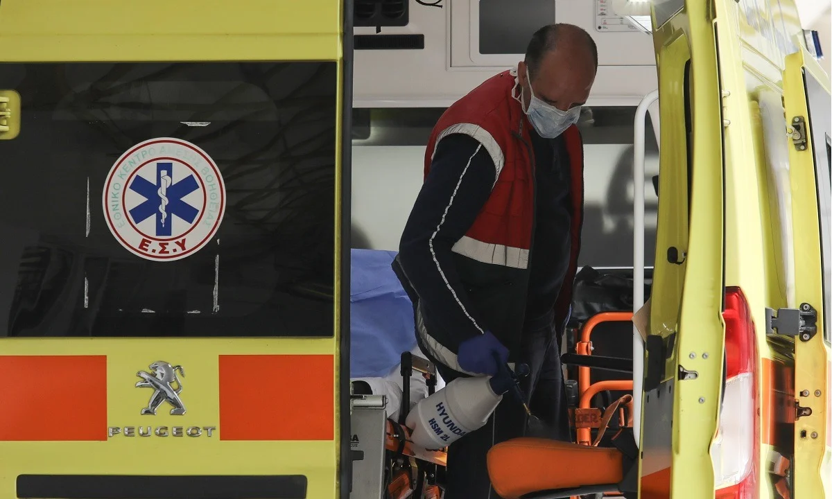 Κορονοϊός: Δύο νεκροί σήμερα -Στα 230 τα θύματα (vids)