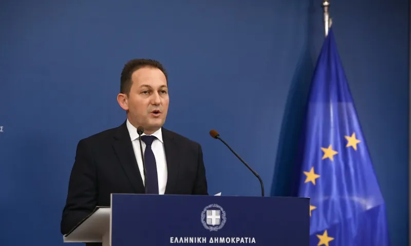 Πέτσας – Οριστικό: Τότε ανοίγουν τα σχολεία
