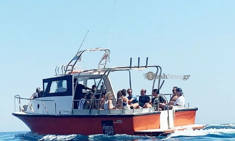 «Ο Μητσοτάκης έκανε διακοπές χωρίς μάσκα»